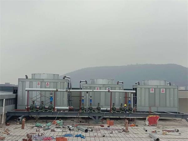 鄭州玻璃鋼儲罐的內(nèi)部結(jié)構(gòu),生產(chǎn)玻璃鋼儲罐廠家